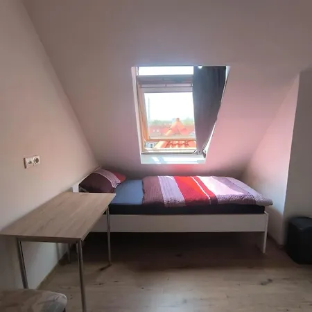 Monteurunterkunft Nahe Tor 1 Leuna